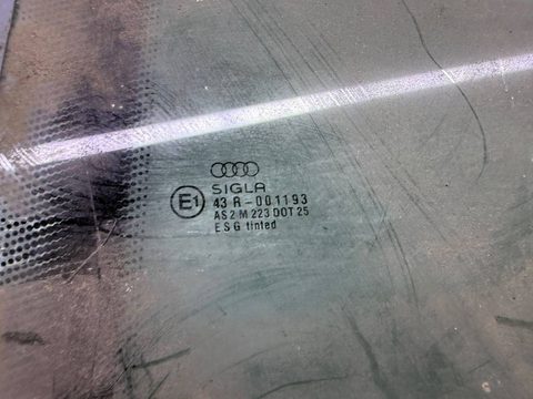 Стекло двери задней левой Audi 80 B4, 1995 г., арт. B111541581, фото 2