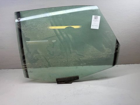 Стекло двери задней левой Audi 100 C4, 1994 г., OEM 4A5845025A, арт. B113475052