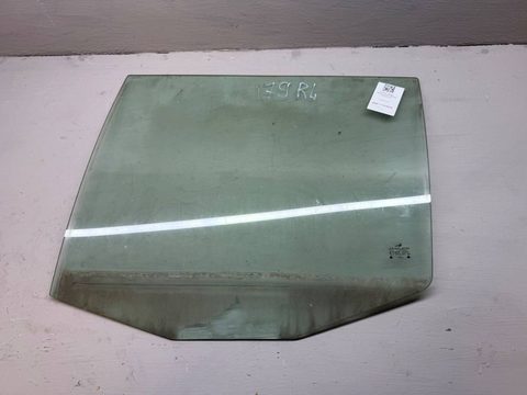 Стекло двери задней левой Skoda Octavia A4, 2001 г., OEM 1U9845205A, арт. B113539036