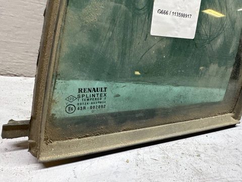 Стекло двери задней левой Renault Laguna, 2000 г., OEM 8200445509, арт. B113598917, фото 2