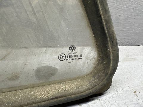 Стекло двери задней левой Volkswagen Golf, 1990 г., OEM 193845215, арт. B113599965, фото 2