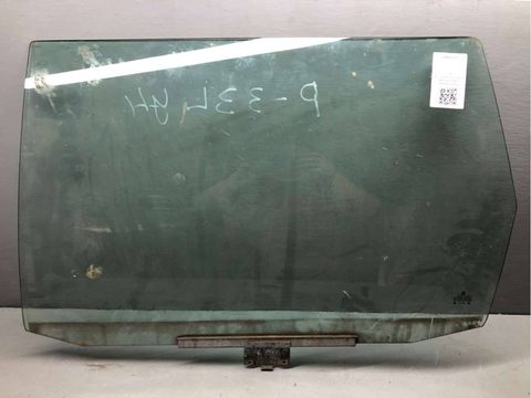Стекло двери задней левой Volkswagen Passat B3, 1990 г., OEM 333845205, арт. B60544411