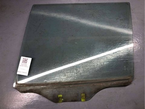 Стекло двери задней левой Mitsubishi Galant, 1997 г., OEM MR280425, арт. B73507113
