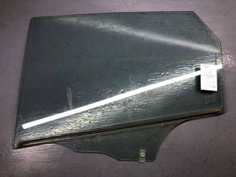 Стекло двери задней левой Mazda 3 BK, 2004 г., OEM BP4K73511A, арт. B73535838