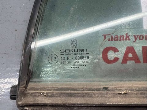 Стекло двери задней левой Peugeot 406, 2000 г., арт. B85223256, фото 2