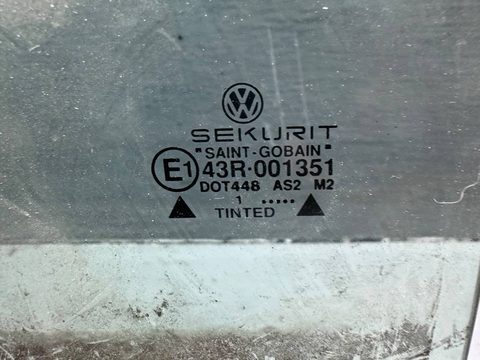 Стекло двери задней левой Volkswagen Golf, 1991 г., арт. B93426871, фото 2