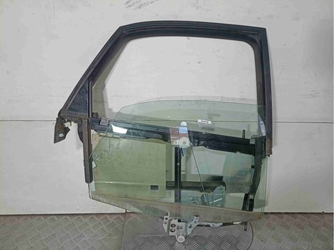 Стекло двери задней правой Audi A4, 2000 г., арт. 014116