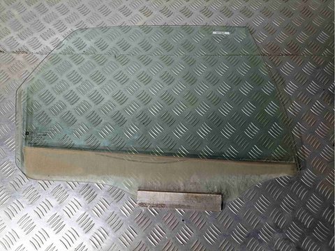 Стекло двери задней правой Opel Vectra, 2000 г., арт. 017427