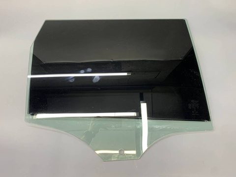 Стекло двери задней правой Mini Cooper, 2020 г., OEM 7320288, арт. 10791