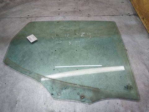 Стекло двери задней правой Mercedes A W168, 1997 г., арт. 119566