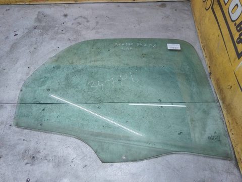 Стекло двери задней правой Citroen Xsara Picasso, 1999 г., арт. 129219