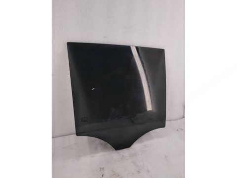 Стекло двери задней правой Mercedes GLE W166, 2017 г., OEM A00645030B, арт. 13494