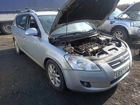 Стекло двери задней правой Kia Ceed, 2007 г., арт. 1SK65FU01, фото 2