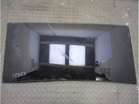 Стекло двери задней правой Tesla Model X, 2017 г., OEM 103490380J, арт. 21220268