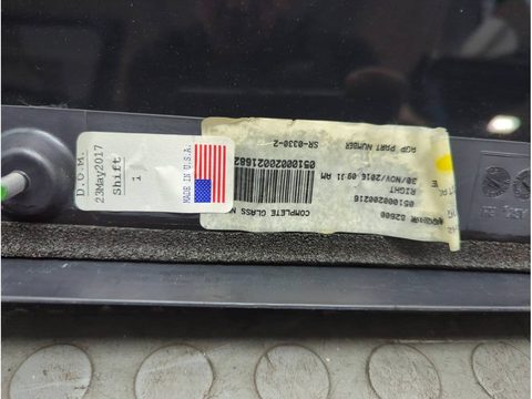 Стекло двери задней правой Tesla Model X, 2017 г., OEM 103490380J, арт. 21220268, фото 3