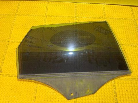 Стекло двери задней правой Audi A4, 2010 г., арт. 22548