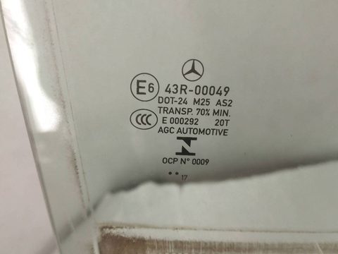 Стекло двери задней правой Mercedes E W213, 2017 г., OEM A2137350210, арт. 26401, фото 2
