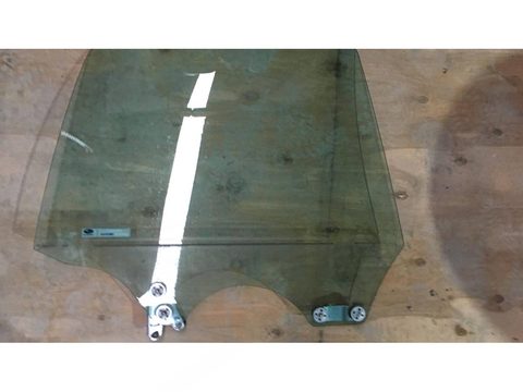 Стекло двери задней правой Subaru Fo, 2006 г., арт. 282371