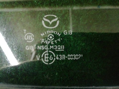 Стекло двери задней правой Mazda 5, 2011 г., OEM 43R003021, арт. 302992