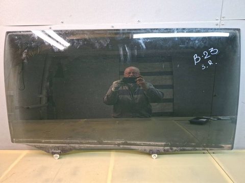 Стекло двери задней правой Toyota Sienna, 2011 г., арт. 317799