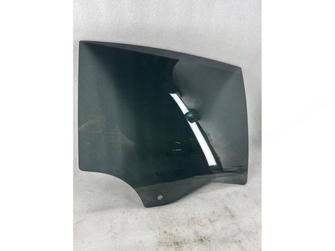 Стекло двери задней правой BMW 5 G30/G31, 2018 г., арт. 34391