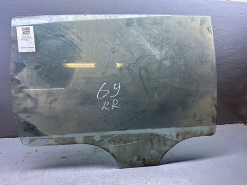 Стекло двери задней правой Volkswagen Passat B5, 1997 г., арт. B112015681