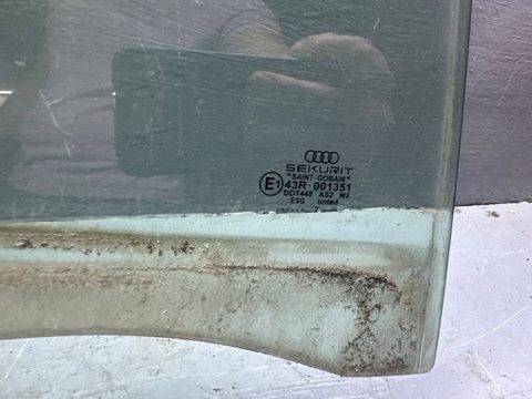 Стекло двери задней правой Audi A4 B6, 2003 г., OEM 8E9845026C, арт. B112136819, фото 2
