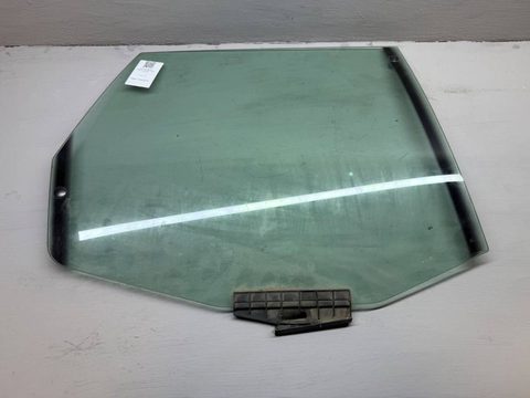 Стекло двери задней правой Audi 100 C4, 1994 г., OEM 4A5845026A, арт. B113475114