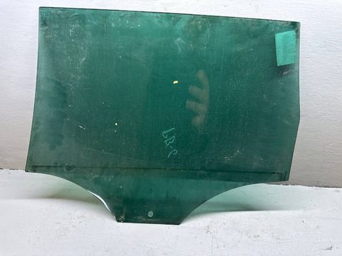 Стекло двери задней правой Volkswagen Passat B6, 2006 г., OEM 3C9845026C, арт. B113540849, фото 2