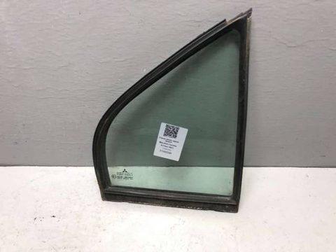Стекло двери задней правой Mitsubishi Carisma, 1997 г., арт. B21092586