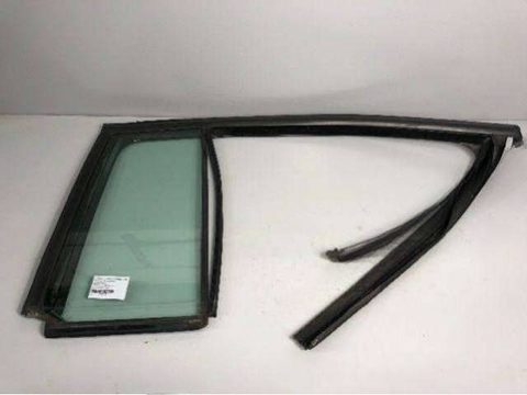 Стекло двери задней правой Volkswagen Touran, 2008 г., OEM 1T0845212, арт. B315247