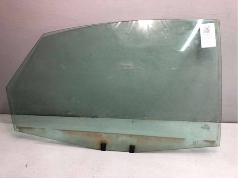 Стекло двери задней правой Audi A6 C5 (S6,RS6), 1998 г., OEM 4B5845206B, арт. B38505799