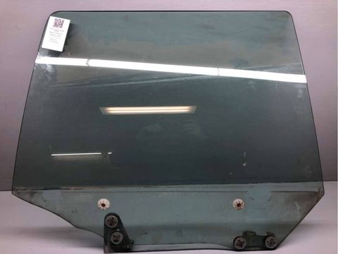 Стекло двери задней правой Subaru Forester SF, 1999 г., арт. B47779604