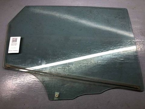 Стекло двери задней правой Mazda 3 BK, 2004 г., OEM BP4K72511A, арт. B73548450