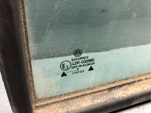 Стекло двери задней правой Volkswagen Golf, 2000 г., OEM 1J6845216D, арт. B81377527, фото 2