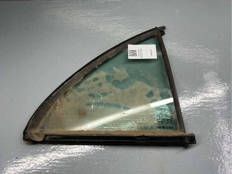 Стекло двери задней правой Mercedes E W211, 2003 г., арт. B86590158