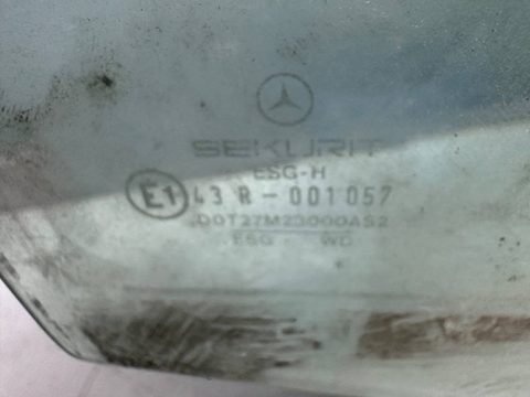 Стекло двери задней правой Mercedes E W124, 1991 г., арт. B93695912, фото 2