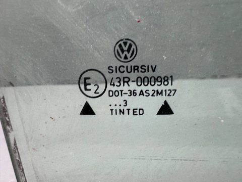 Стекло двери задней правой Volkswagen Vento, 1992 г., арт. B93735422_2