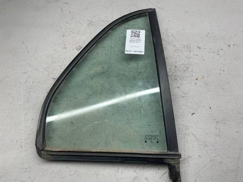 Стекло двери задней правой Skoda Fabia, 2000 г., арт. B95720897