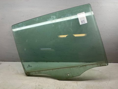 Стекло двери задней правой Skoda Superb, 2010 г., OEM 3T5845206, арт. B97029906