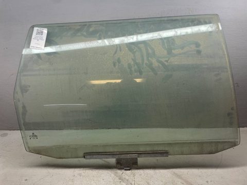 Стекло двери задней правой Volkswagen Passat B4, 1995 г., арт. B98663244