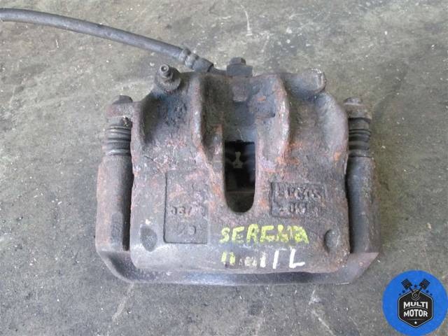 Суппорт передний левый Nissan Serena, 1997 г., арт. 00043544