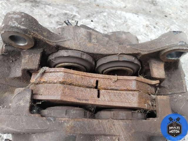 Суппорт передний левый Mercedes 310, 1990 г., арт. 00095695, фото 5