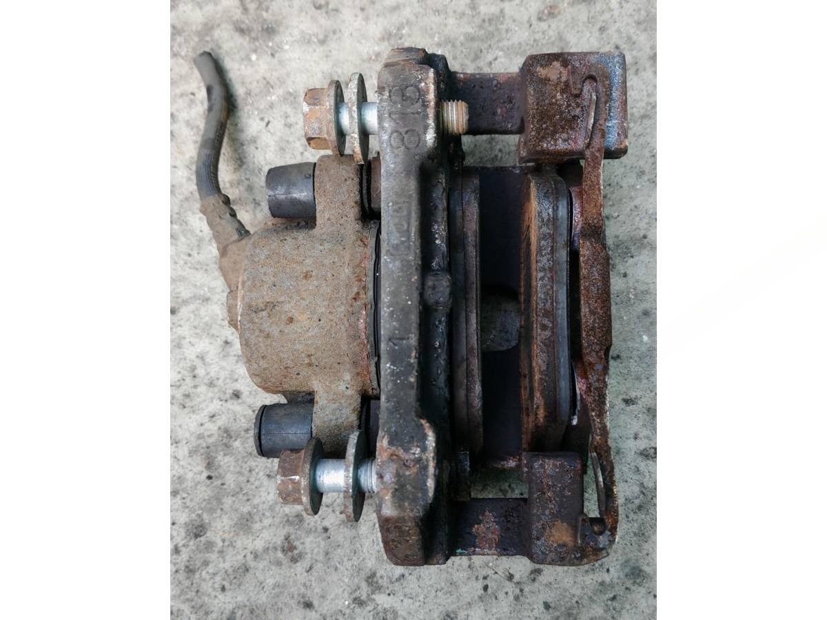 Суппорт передний левый BMW E90/E91/E92/E93, 2007 г., OEM 34116766681, арт. 015S410066, фото 4