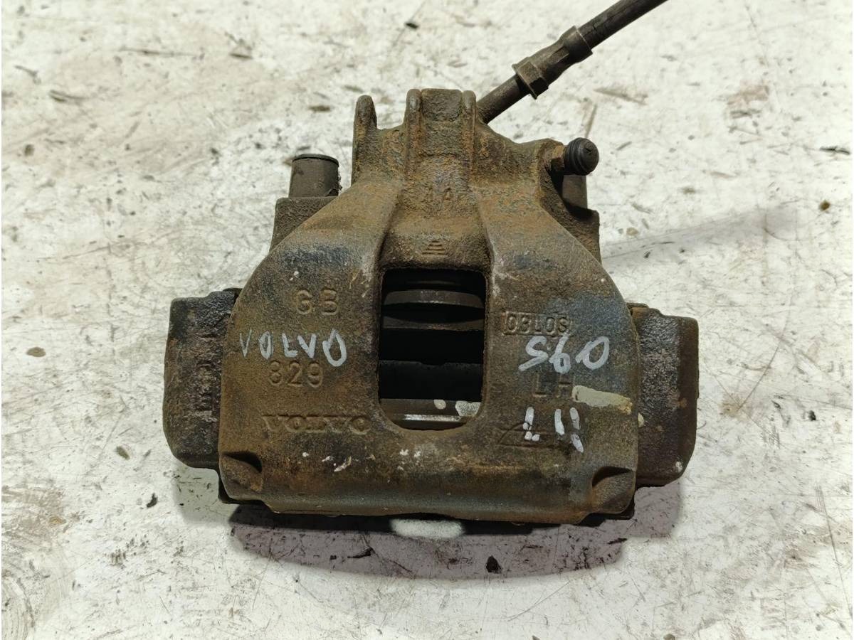 Новое Volvo S60, 2002 г., OEM 9209724, арт. 121937