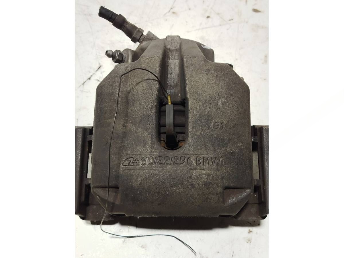 Суппорт передний левый BMW E39, 2000 г., арт. 13814, фото 4