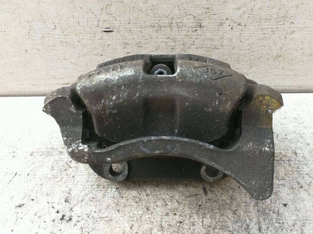 Суппорт передний левый Renault Logan, 2006 г., арт. 87017800