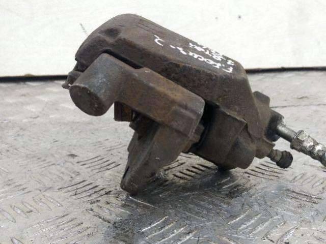 Суппорт передний левый Ford Focus, 2006 г., арт. 94821047