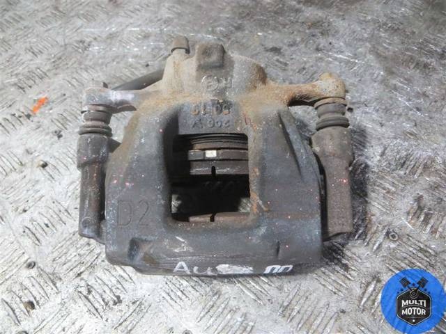 Суппорт передний правый Toyota Auris, 2014 г., арт. 00082175