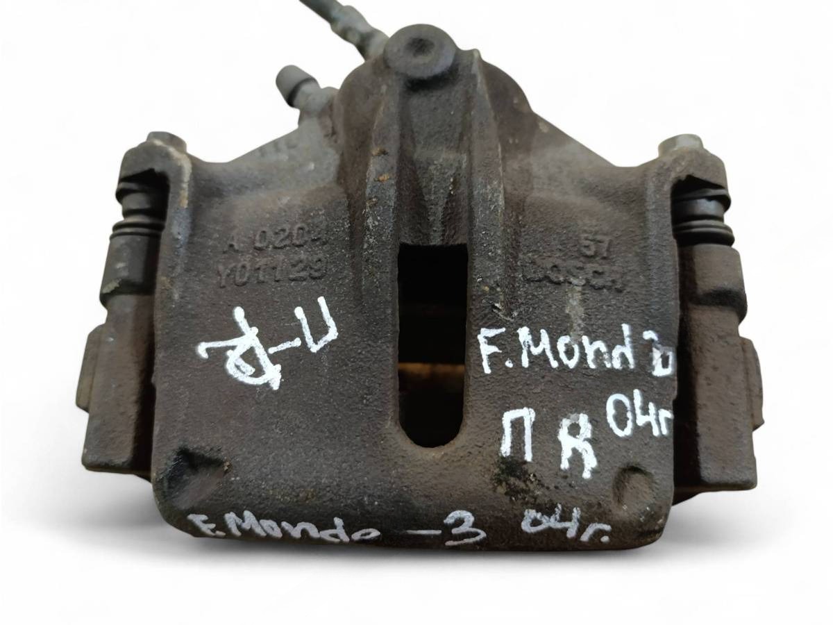 Суппорт передний правый Ford Mondeo, 2004 г., арт. 105666387